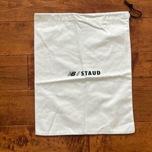 New Balance Staud Large White Dust bag